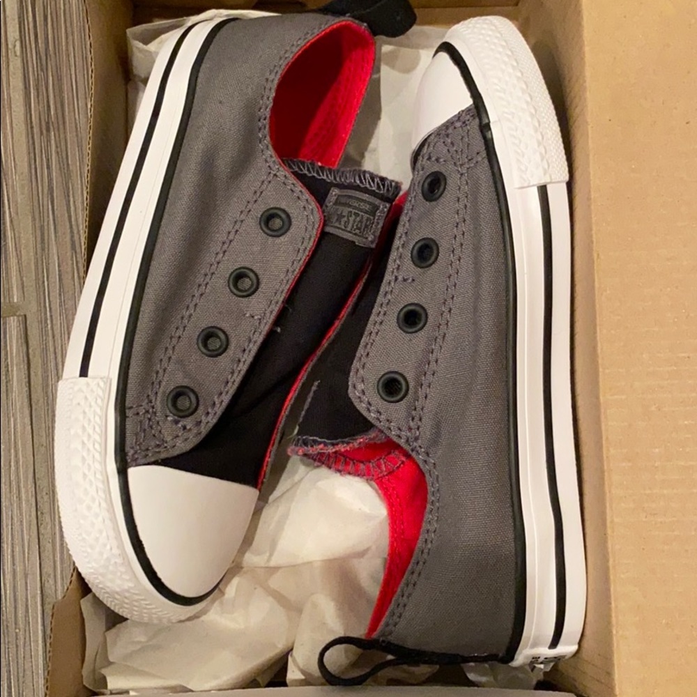 Infant Converse Chuck Taylor - size 10